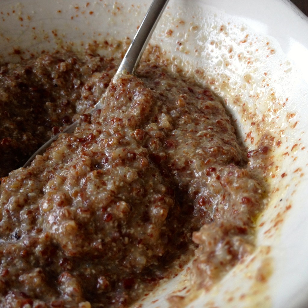 Quinoa grøt med avokado og banan